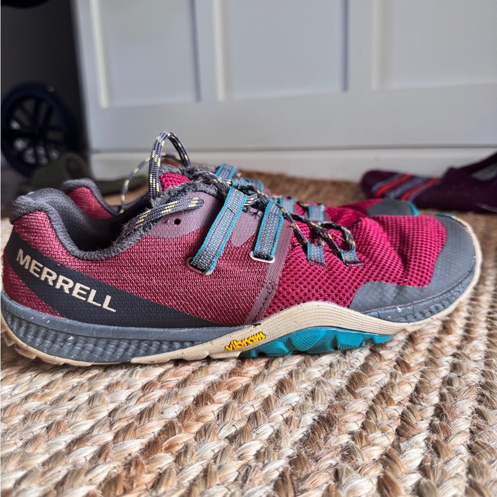 Merrell Trail Glove 6 Men’s Trail Running Shoes - Red and Gray